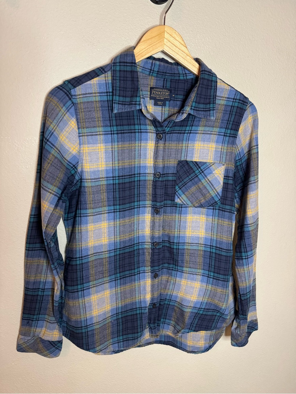 Pendleton Blue Yellow Plaid Button Down Shirt Size Medium